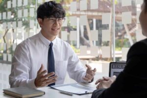 10 เตรียมตัวให้พร้อมก่อนสัมภาษณ์งานมีความมั่นใจอย่างเหมาะสม?